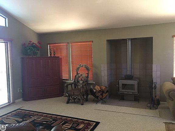 4th image of 19601 Buckskin Ct Unit 8