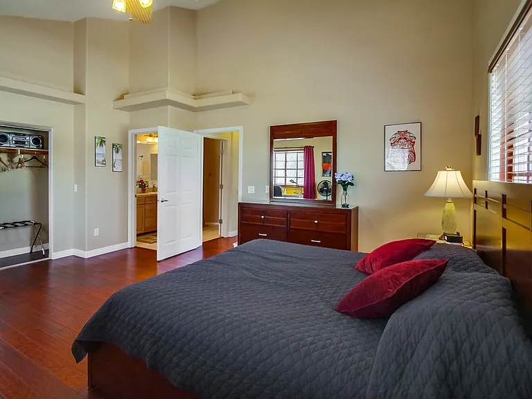 Huge 2nd floor master bedroom