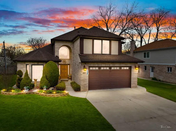 7136 S 86th Ave, Justice, IL 60458