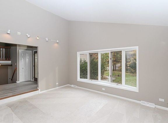 5th image of 25880 N Anna Ct