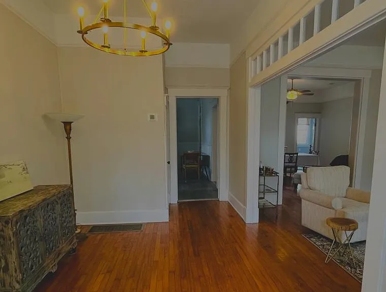 front door enrtyway