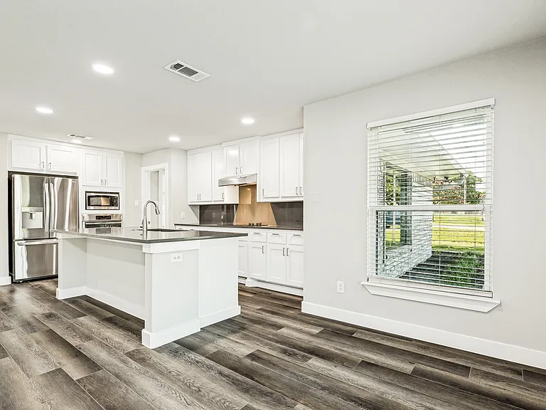 437 Peninsula Dr — Photo 4