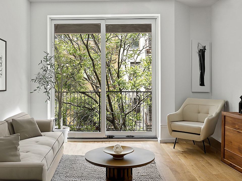 1st image of 159 E 118th St #2B