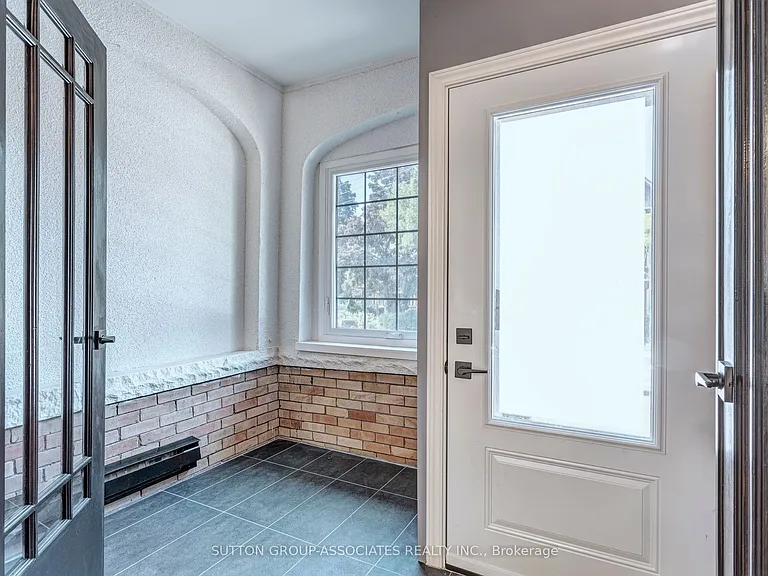 151 Indian Rd #1 — Photo 4