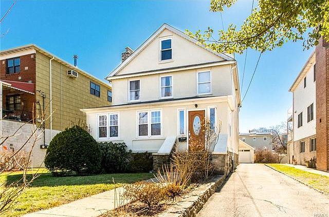 1st image of 57 Bryn Mawr Ter