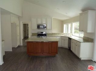 2330 W Adrian St, Thousand Oaks, CA 91320