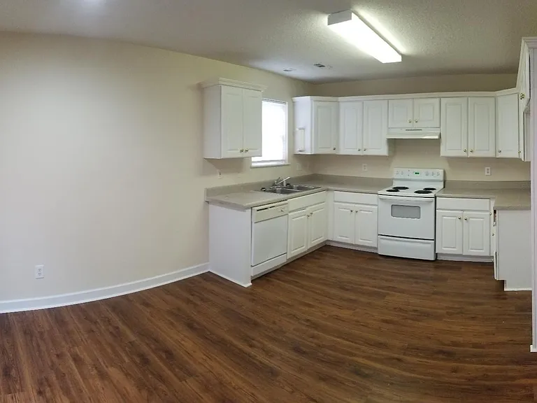 141 Perigon Ct — Photo 4