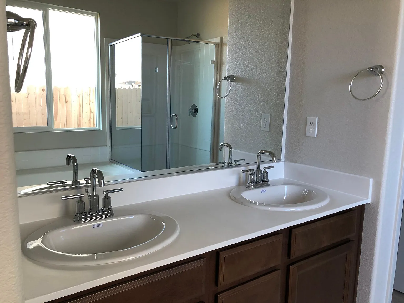 1478 Copperfield Ave — Photo 3