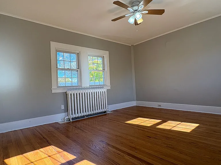 548 Main Street - Rainbow Pod — Photo 5