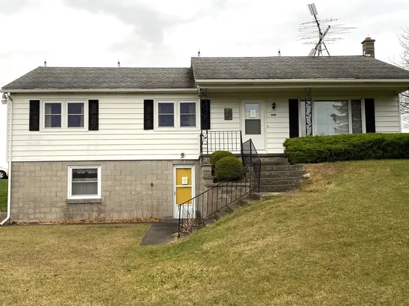 1058 Neider Rd, Phelps, NY 14532