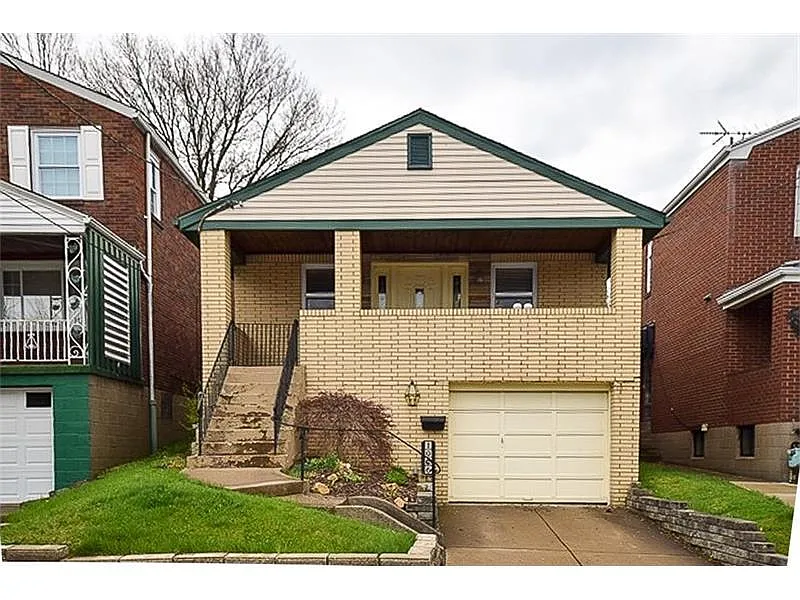 1026 Downlook St photo 1