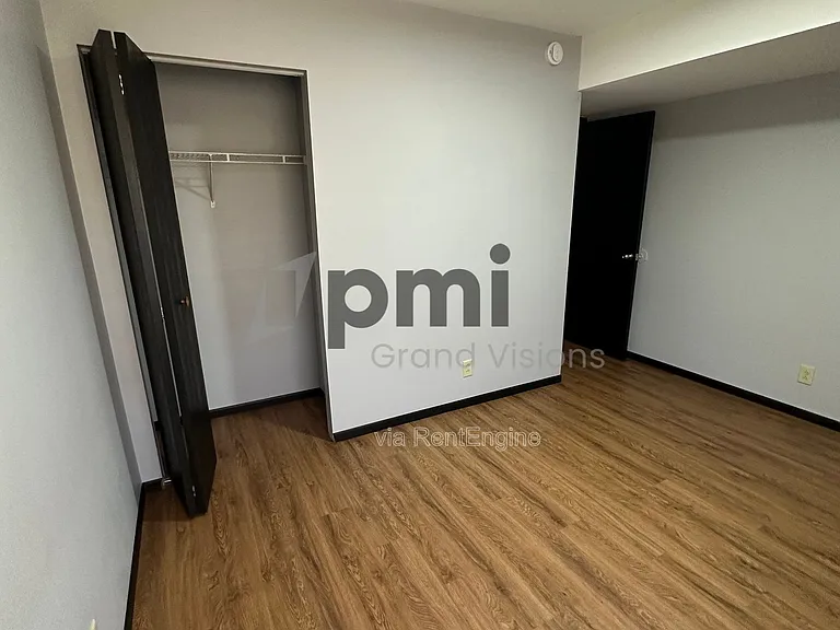 Vawter Street Apartments — Photo 39