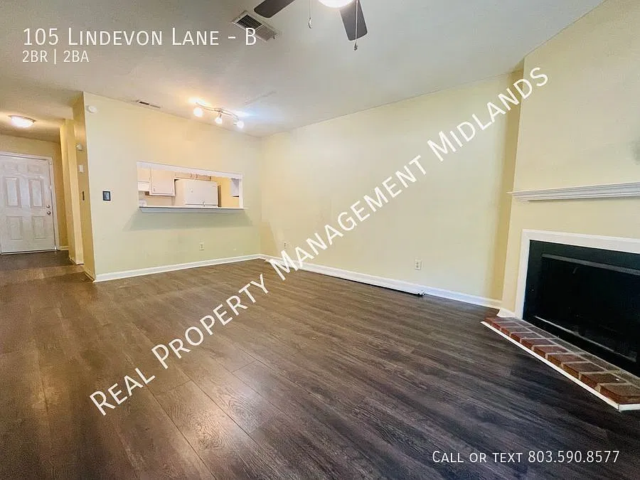 Cozy 2 bedroom duplex!! Apply today!! — Photo 3