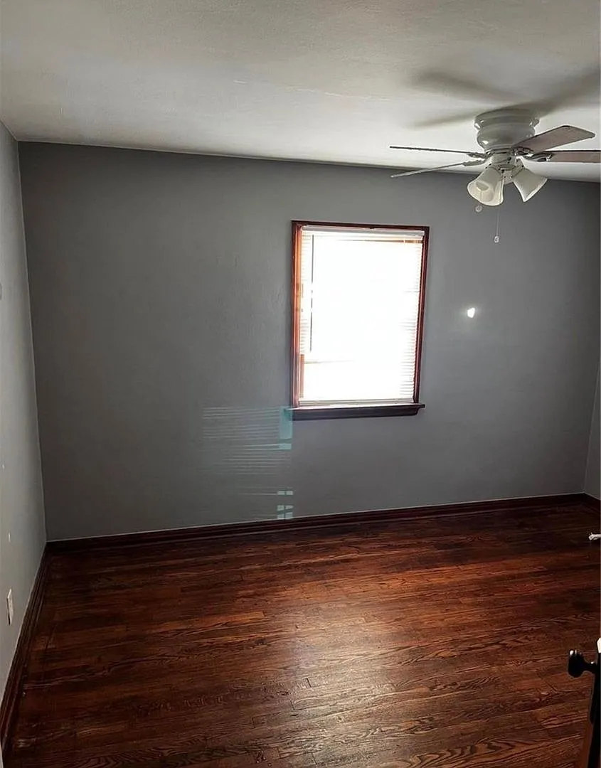 Building Photo - 156 Fermo Ave