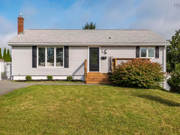 24 Gander Ave, Lake Loon, NS B2W 3W4