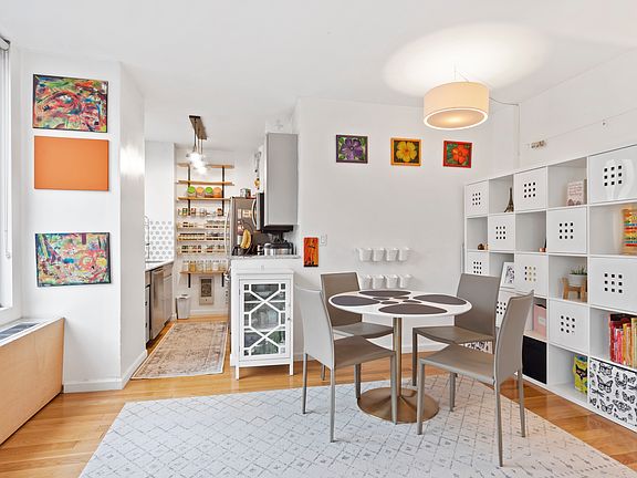 4th image of 304 E 65th St APT 12B