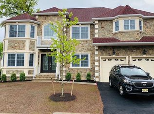 12 Dylan Way, Edison, NJ 08820