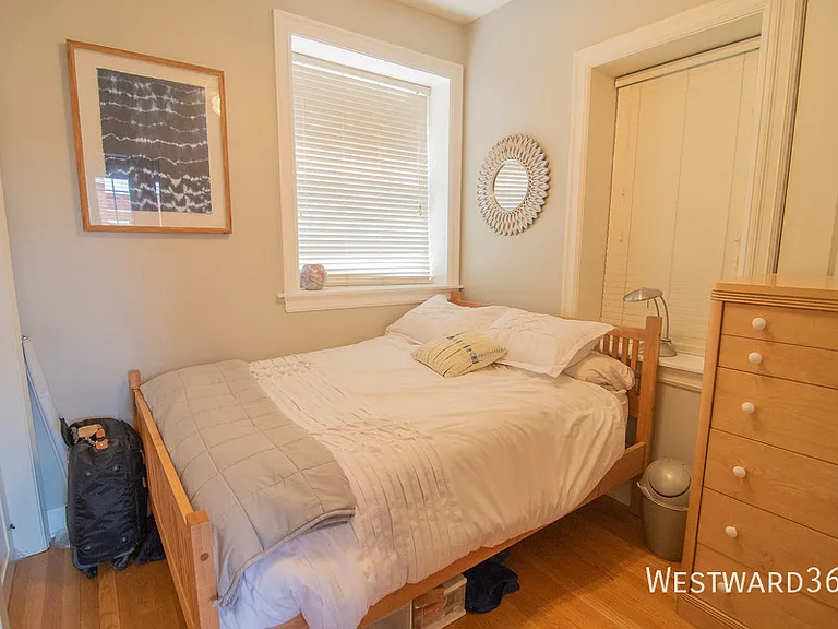2705 N Mildred Ave #3B — Photo 4
