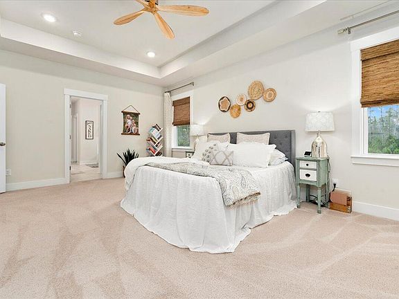 3rd image of 119 Wappoo Trace Ln