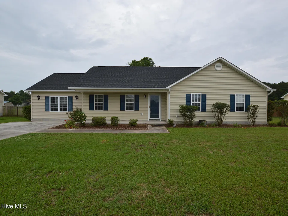 107 Esquire Dr