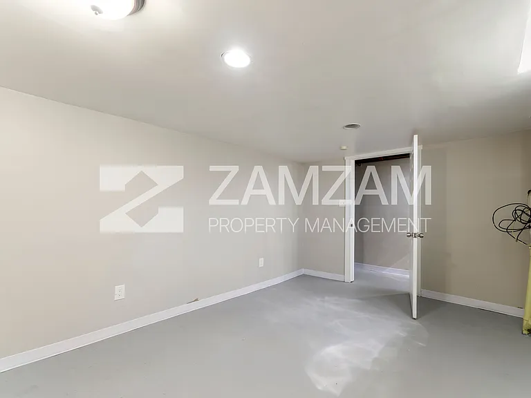 6869 Buhr St — Photo 22