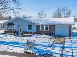 631 N Ivanhoe Dr, Marion, IN 46952