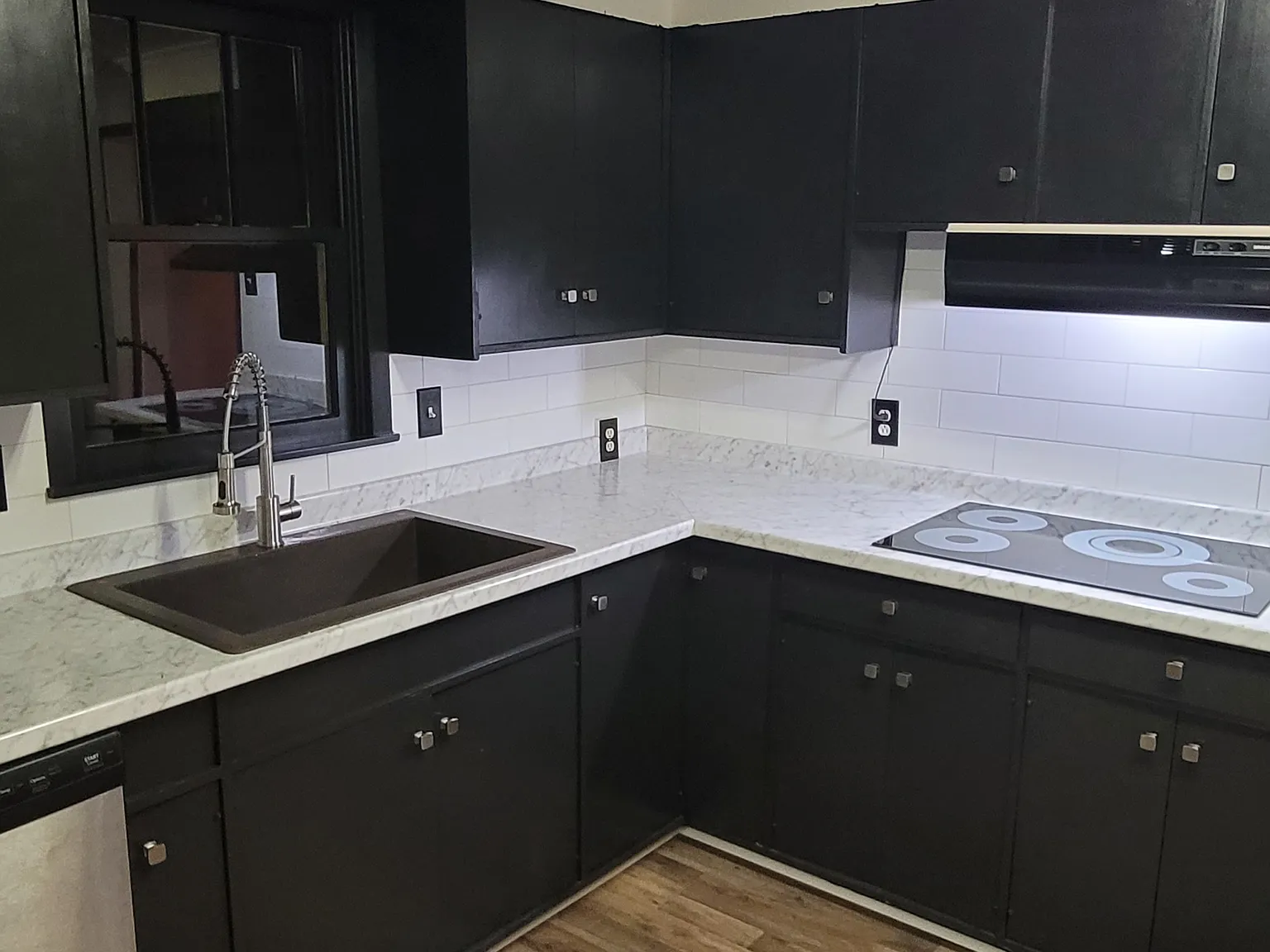 3 bed, 1744 sqft, $1,600 — Photo 3