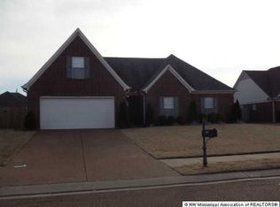 9859 Piney Ridge Dr, Olive Branch, MS 38654