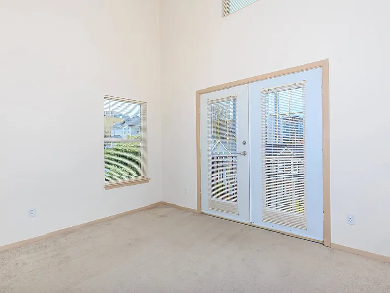Clearwater and Star Apartments — Photo 8
