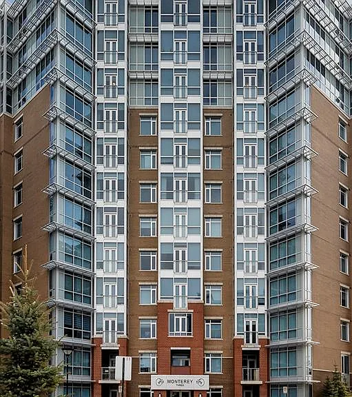 32 Varsity Estates Cir NW #102 — Photo 30