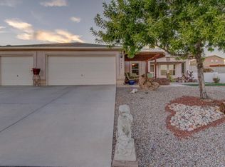 5005 Sanbusco Dr NE, Rio Rancho, NM 87144