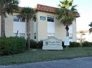 4th image of 401 SW 13th Pl APT 706