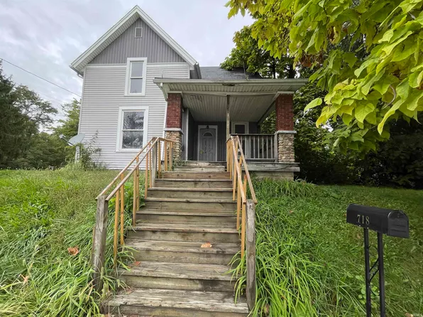 718 Division St, Huntington, IN 46750