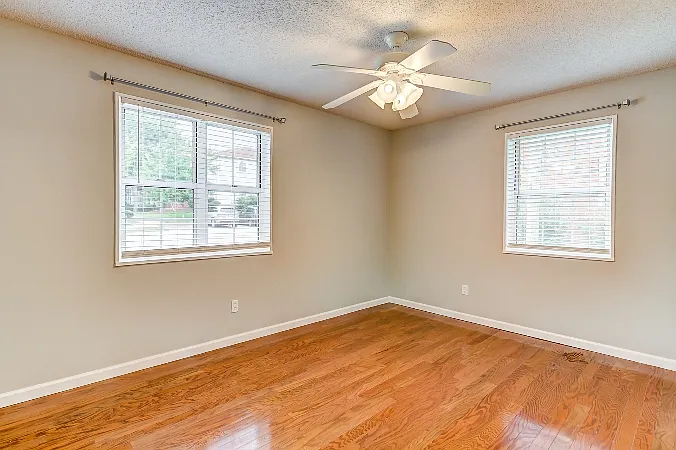 9134 N Swan Cir — Photo 7