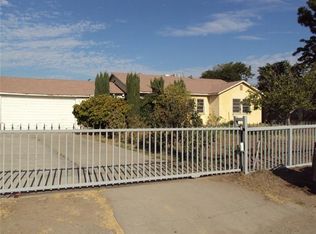 9440 Palm Ln, Fontana, CA 92335