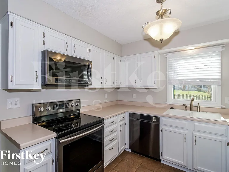 12510 Bentley Blvd — Photo 4