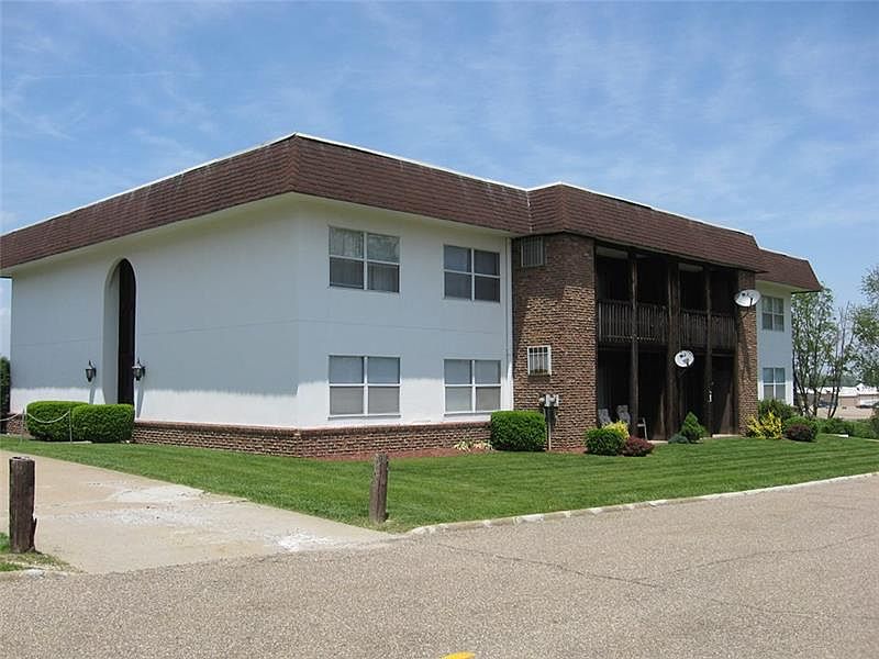 1st image of 4309 Earl Dr APT C3