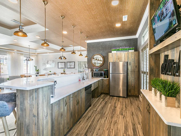 Aventura at Maryland Oaks — Photo 17