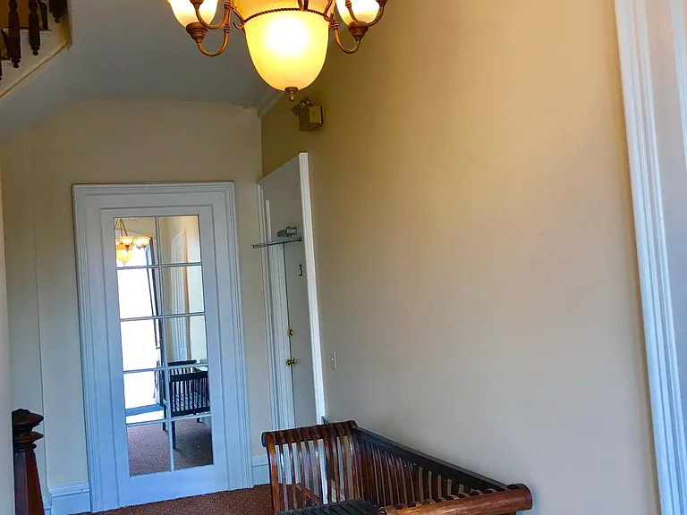 156 Circular St #C-05 — Photo 4