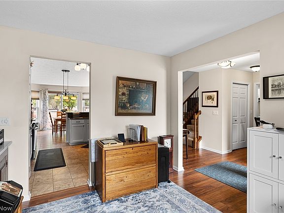 4th image of 37164 Stone Creek Dr