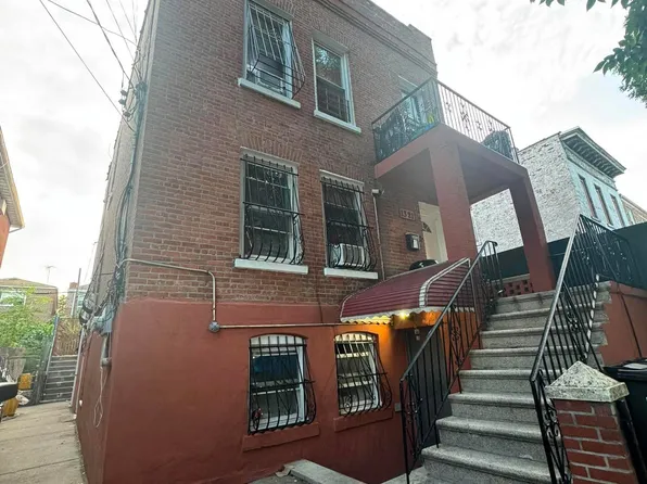 1321 Leland Avenue image 1 of 14