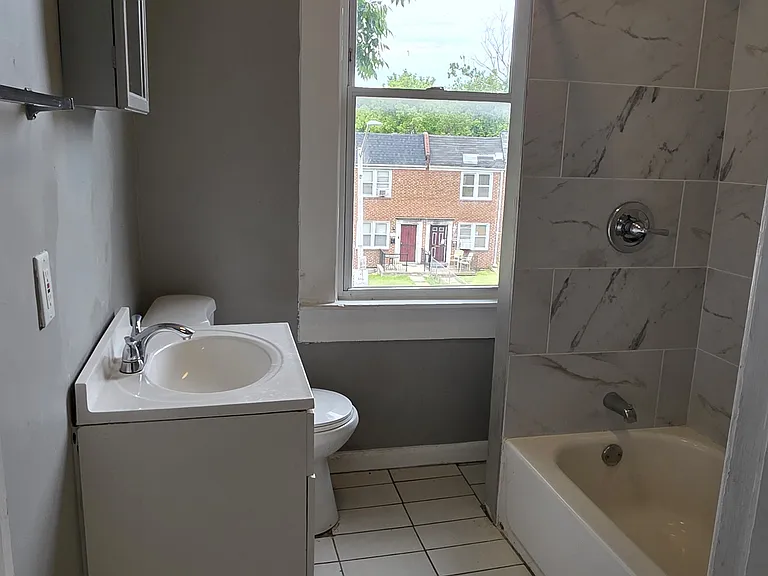 1075 Ellicott Dr — Photo 5