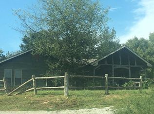 800 Capps St, Burkesville, KY 42717