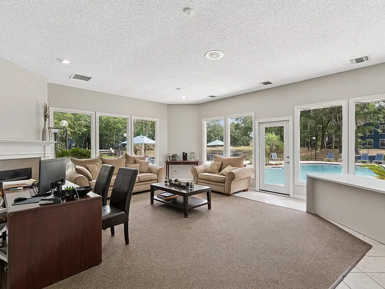 Northlake — Photo 24