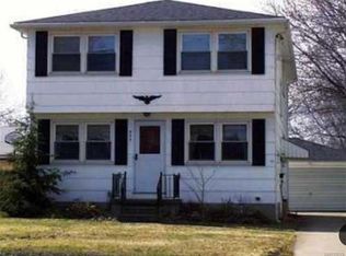 954 Beach Rd, Cheektowaga, NY 14225