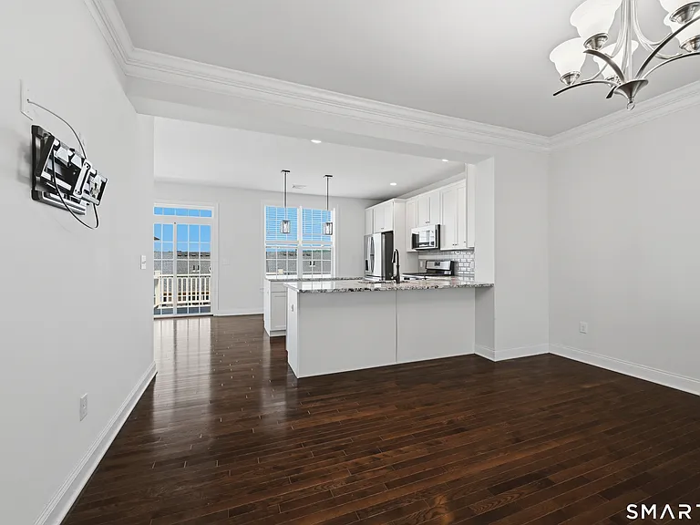 15 Moorland Dr #15 — Photo 8