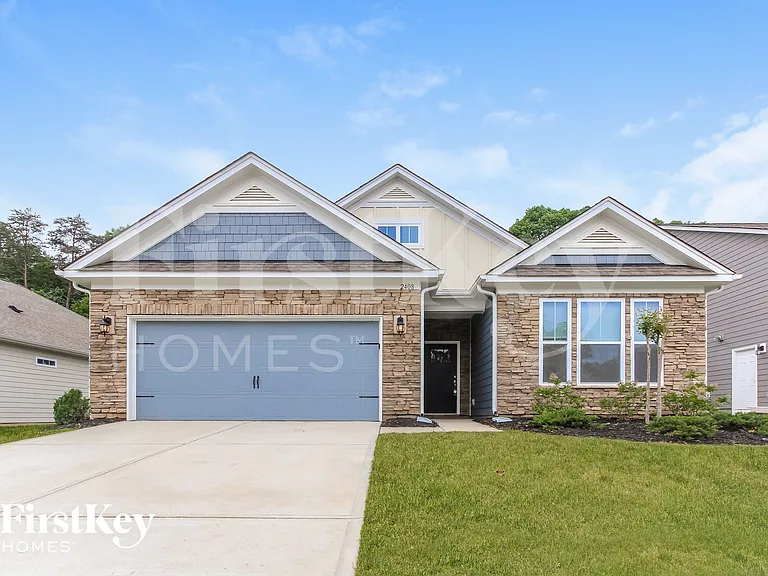 2408 Seagull Dr — Photo 2