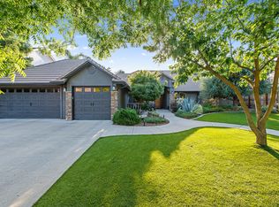 1743 N Noyes St, Visalia, CA 93291