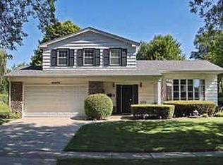 222 E Russet Way, Palatine, IL 60067