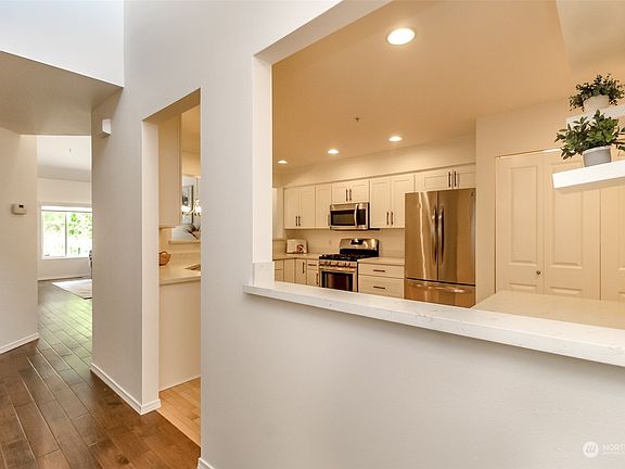 2nd image of 22712 43rd Avenue S #15-2